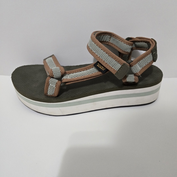 Teva Flatform Universal Mesh Print green white tan geometric - Picture 8 of 11